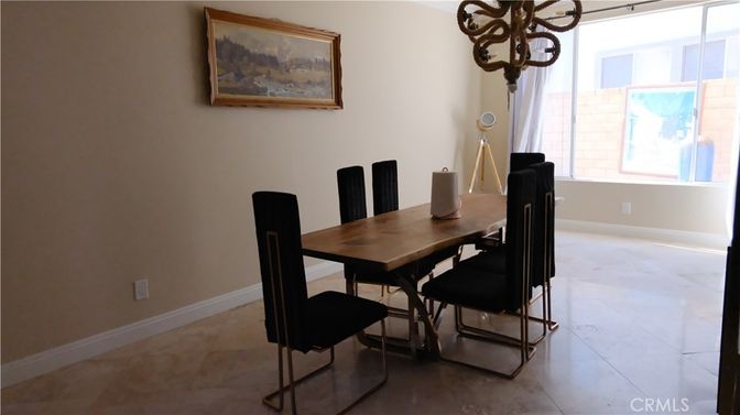 Chandelier, Dining room, Interior