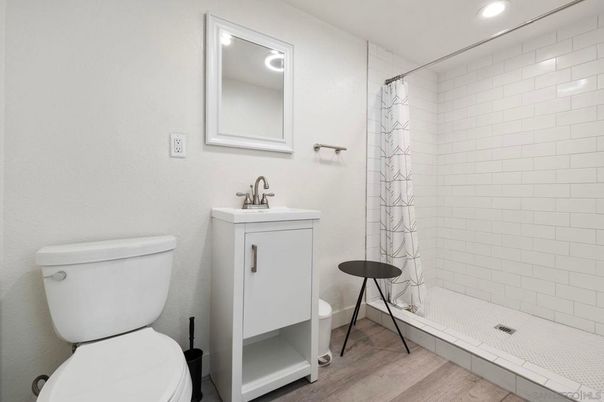 Bathroom, Interior, Recessed Lighting, Wood Texture Flooring