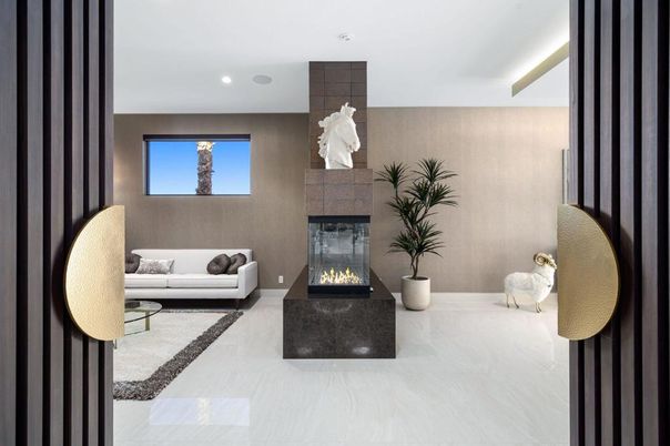 Fireplace, Interior, Recessed Lighting