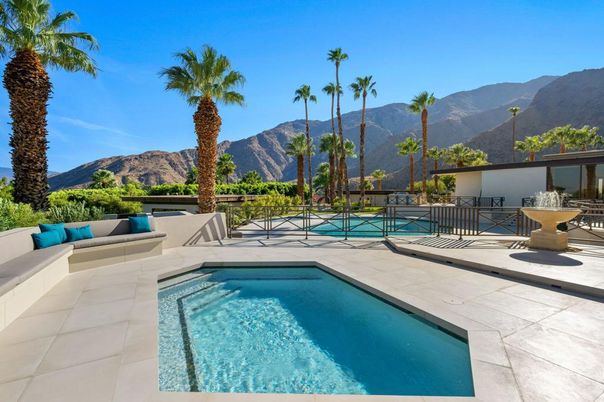 Exterior, Pool, Other