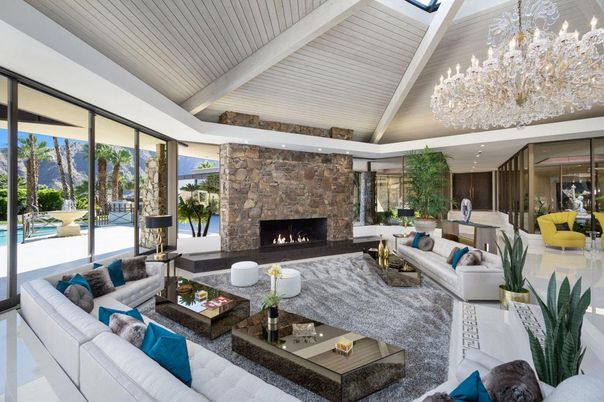Chandelier, Fireplace, Interior, Living room, Recessed Lighting
