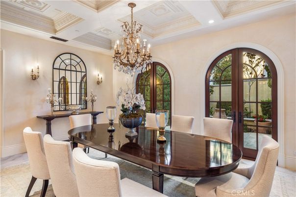 Chandelier, Dining room, Interior, Recessed Lighting