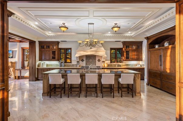 Chandelier, Fireplace, Interior, Kitchen, Recessed Lighting