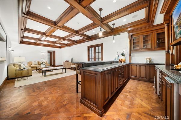 Interior, Kitchen, Living room, Pendant Lights, Recessed Lighting, Wooden Beams, Wood Texture Flooring
