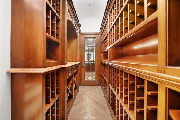 Interior, Wine Storage, Wood Texture Flooring