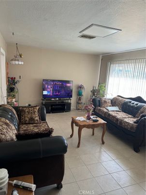 Interior, Living room, Pendant Lights
