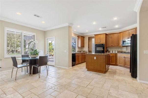 Dining room, Interior, Kitchen, Recessed Lighting