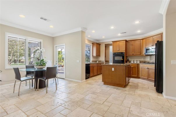 Dining room, Interior, Kitchen, Recessed Lighting