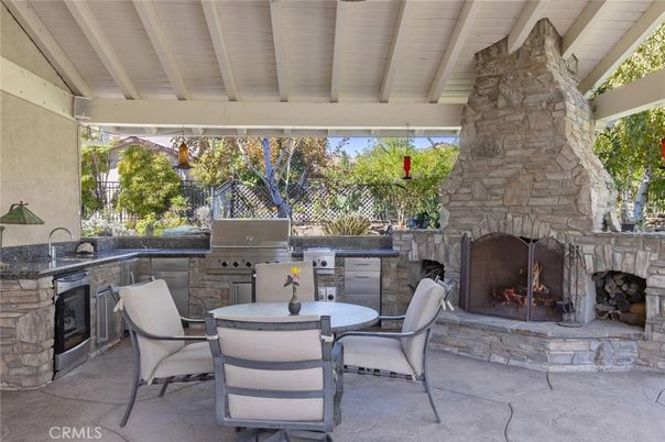 Exterior, Fireplace