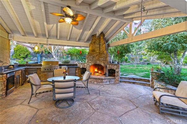 Exterior, Fireplace