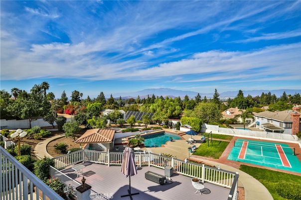 Exterior, Pool, Other