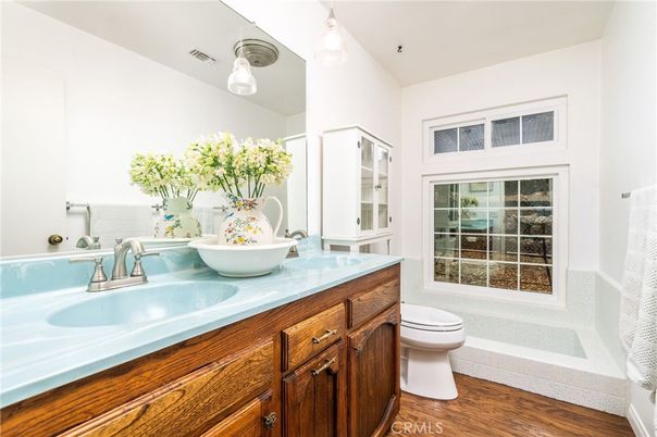 Bathroom, Dual Sink Vanities, Interior, Wood Texture Flooring