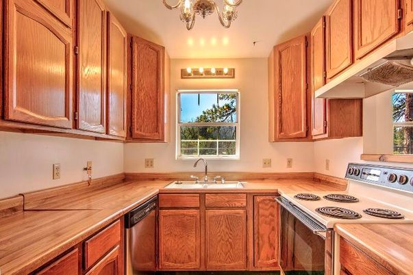 Chandelier, Interior, Kitchen