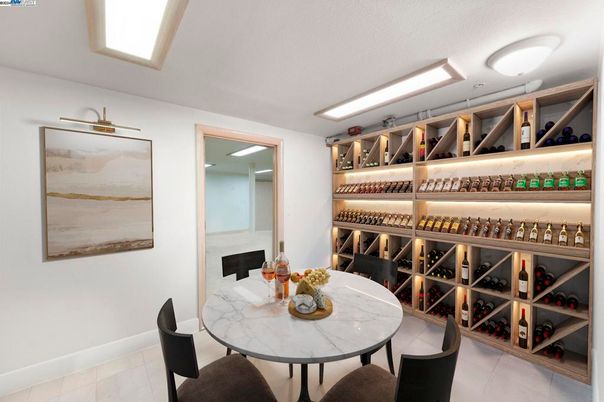 Dining room, Interior, Wine Storage