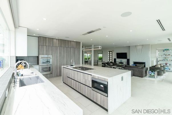 Interior, Kitchen, Living room, Recessed Lighting, Stainless Steel Appliances