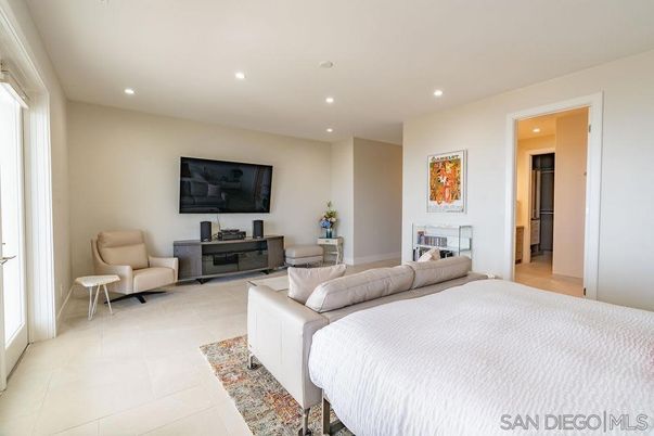 Bedroom, Interior, Living room, Recessed Lighting