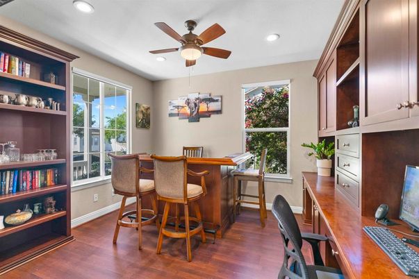 Home Office, Interior, Recessed Lighting, Wood Texture Flooring