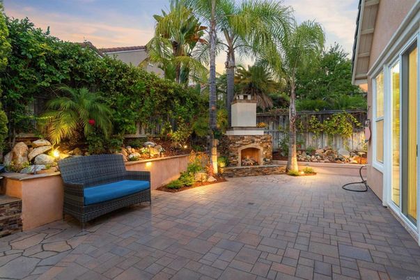 Exterior, Fireplace