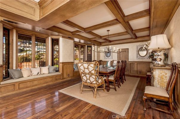 Chandelier, Dining room, Interior, Wooden Beams, Wood Texture Flooring