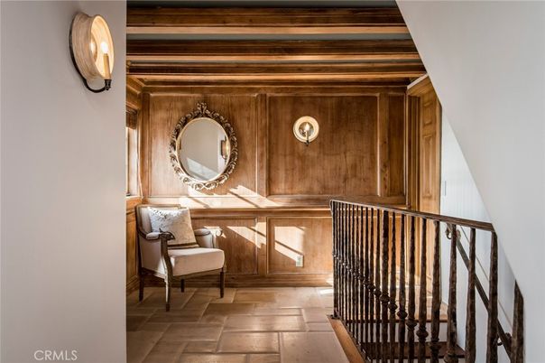 Interior, Wooden Walls