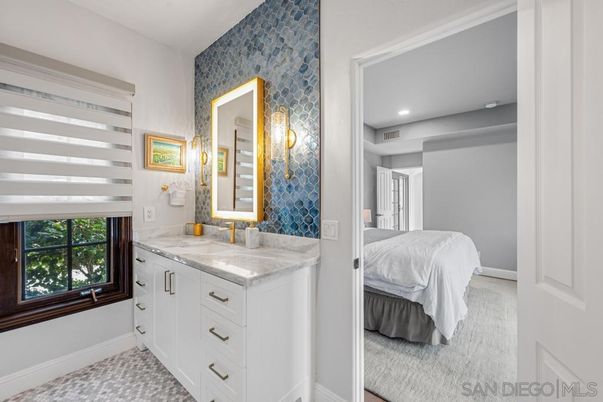 Bathroom, Bedroom, Interior, Recessed Lighting