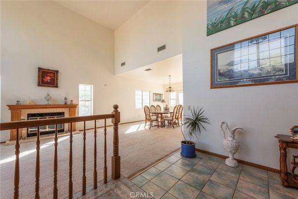 Chandelier, Dining room, Fireplace, Interior