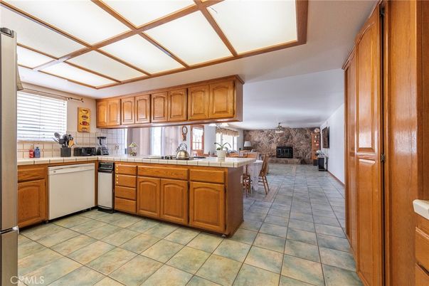 Fireplace, Interior, Kitchen, Tile Countertops