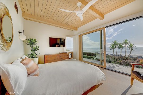 Bedroom, Interior, Water, Wooden Beams, Wooden Ceilings, Wood Texture Flooring