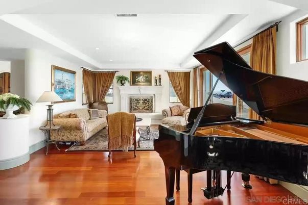 Fireplace, Interior, Living room, Piano, Recessed Lighting, Wood Texture Flooring