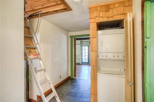 Interior, Utility Closets, Washer
