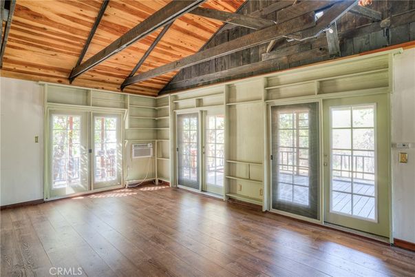 Empty room, Interior, Wooden Beams, Wooden Ceilings, Wood Texture Flooring