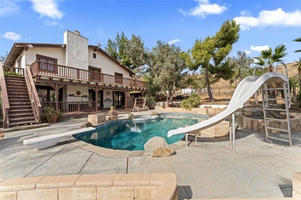 Exterior, Playground, Pool