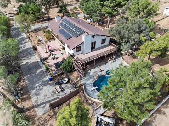 Exterior, Drone