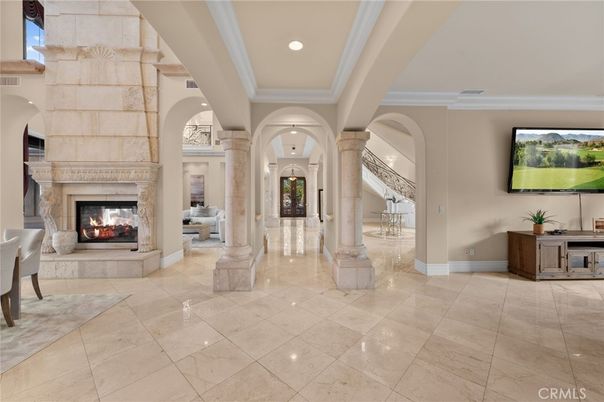 Fireplace, Interior, Recessed Lighting