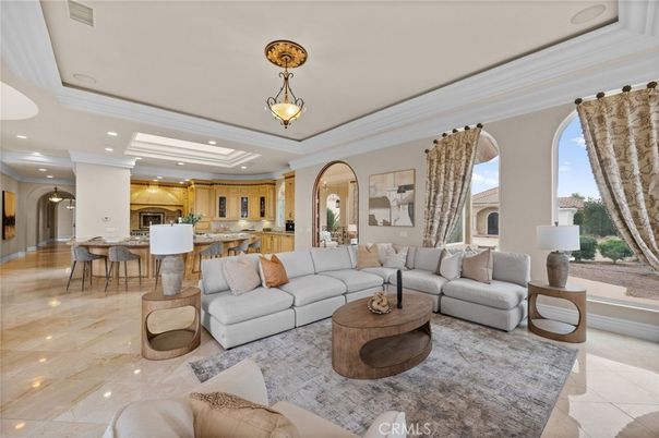 Interior, Kitchen, Living room, Pendant Lights, Recessed Lighting, Stainless Steel Appliances