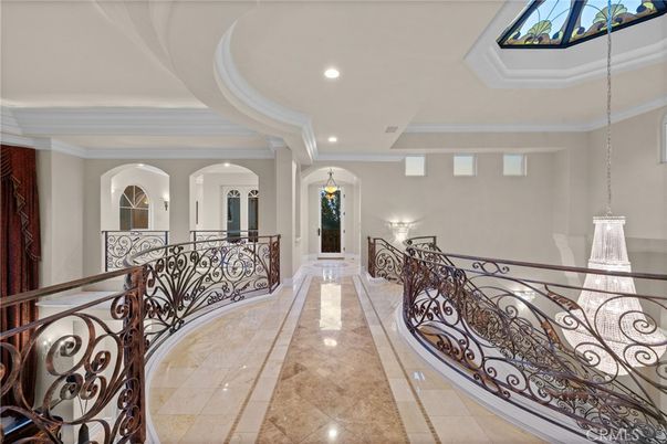 Chandelier, Interior, Recessed Lighting
