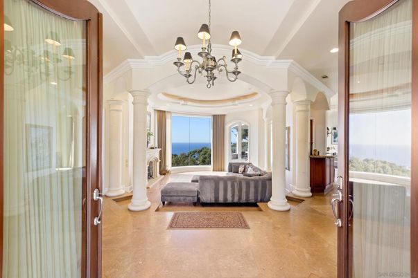 Chandelier, Fireplace, Interior, Recessed Lighting, Water