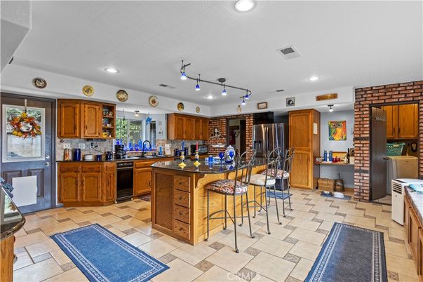 Interior, Kitchen, Recessed Lighting