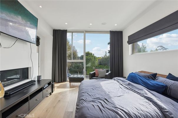 Bedroom, Fireplace, Interior, Recessed Lighting, Wood Texture Flooring