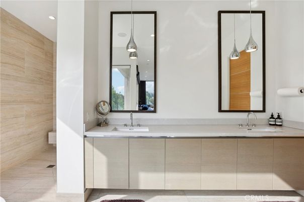 Bathroom, Dual Sink Vanities, Interior, Pendant Lights, Recessed Lighting