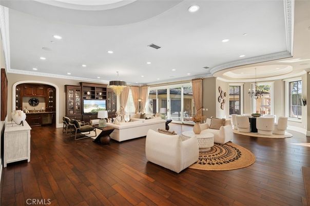 Chandelier, Dining room, Interior, Living room, Recessed Lighting, Wood Texture Flooring