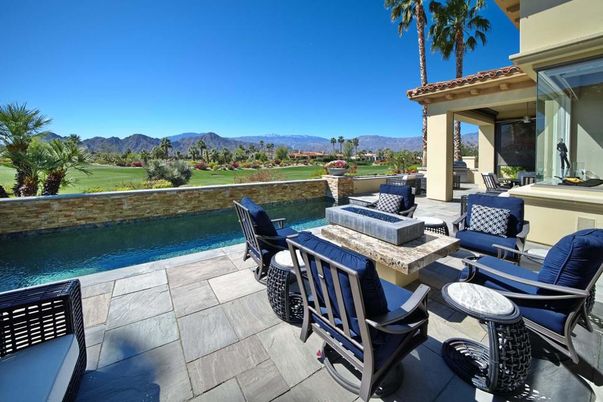 Exterior, Pool, Other