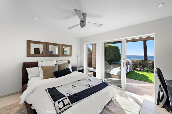 Bedroom, Interior, Recessed Lighting, Water