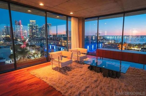 Water, Interior, Other, Skyline