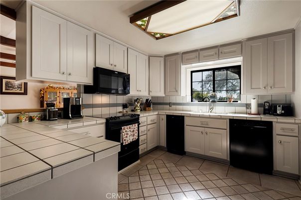 Interior, Kitchen, Tile Countertops