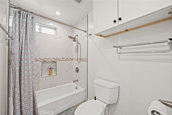 Bathroom, Interior, Marble Walls, Recessed Lighting