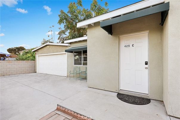 Detached Garage, Exterior