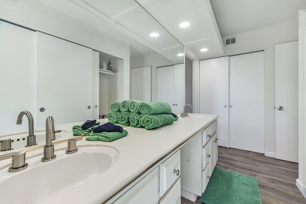 Bathroom, Dual Sink Vanities, Interior, Recessed Lighting, Wood Texture Flooring