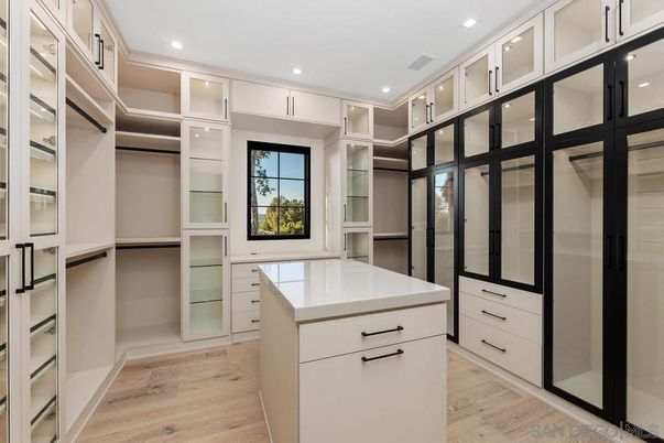 Interior, Recessed Lighting, Walk-in Closets, Wood Texture Flooring