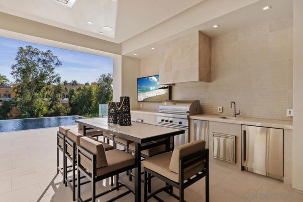 Exterior, Recessed Lighting
